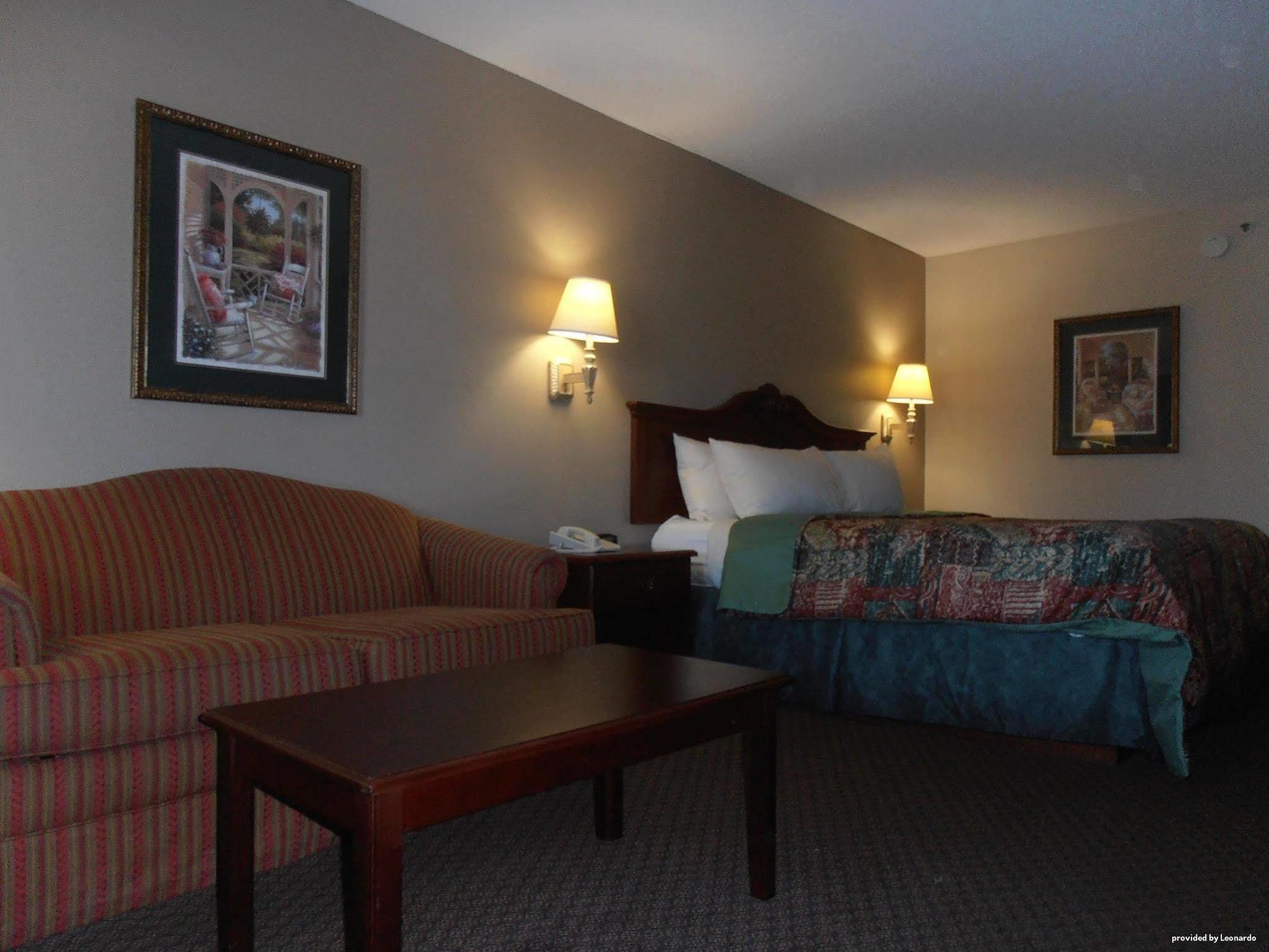 Days Inn & Suites By Wyndham Warner Robins Near Robins Afb Cameră foto